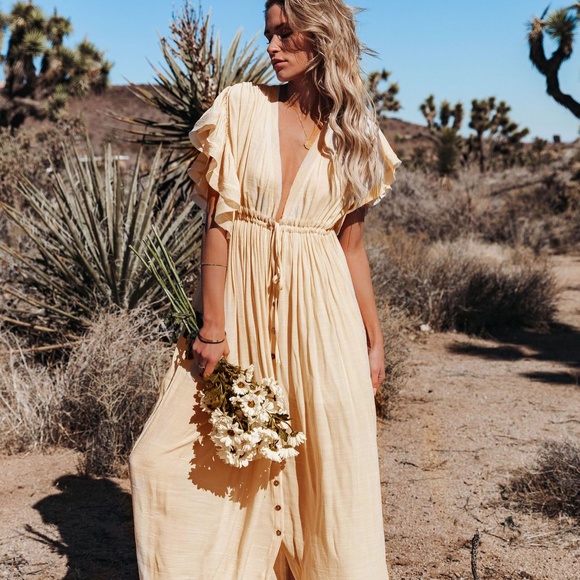 “The Leena” Ivory Boho Raw Hem Button Maxi Dress - Picture 5 of 7